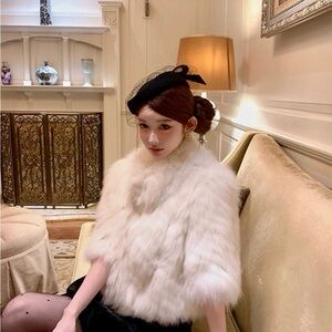 Elegant New Authentic New Saga Fox Fur Coat Jacket White Silver size S M